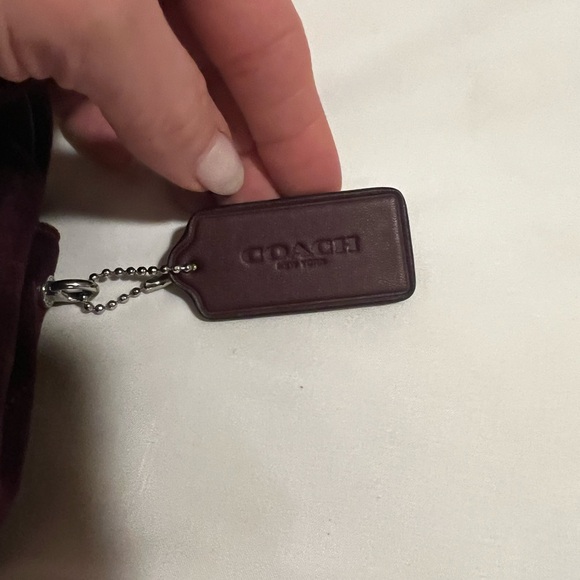 COACH Authentic women’s Tabby shoulder bag 20 - Picture 5 of 10